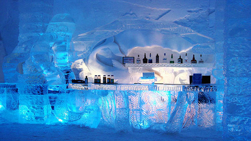 Ice hotel aurores Boreales