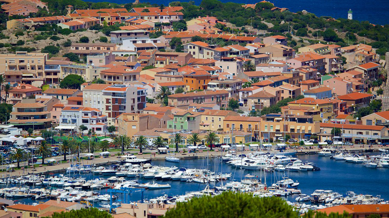 traversée-de-la-sardaigne-en-bateau.-olbiajpg