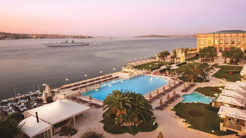 hotels-james-bond-ciragan-istanbul
