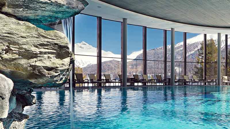 piscines-interieures-d-hotels-dans-le-monde