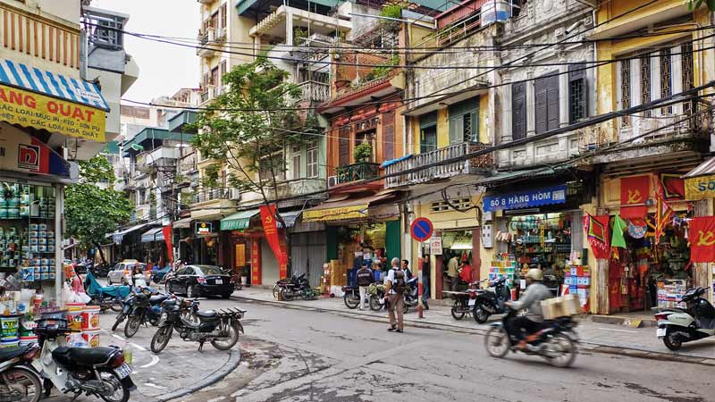 premiere fois a hanoi vieux quartier