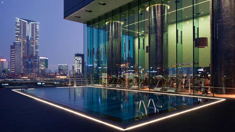hôtel 5 étoiles à Hong Kong rooftop