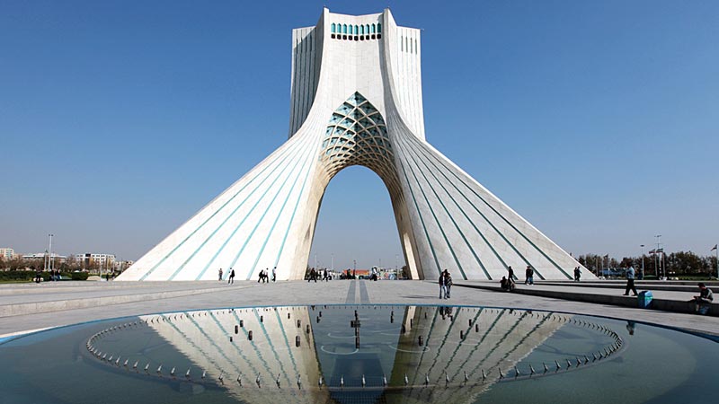 Premiere fois a Teheran azadi