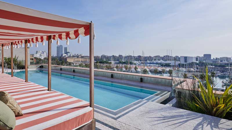 soho house barcelone piscine1