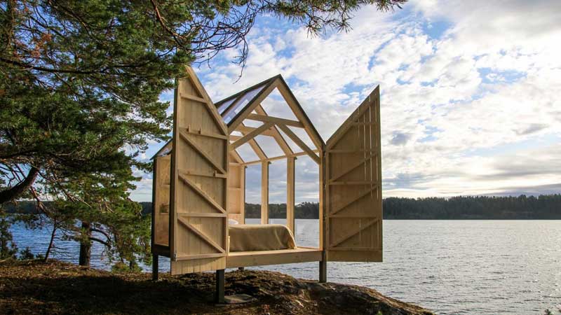 cabane coupee du monde interieur