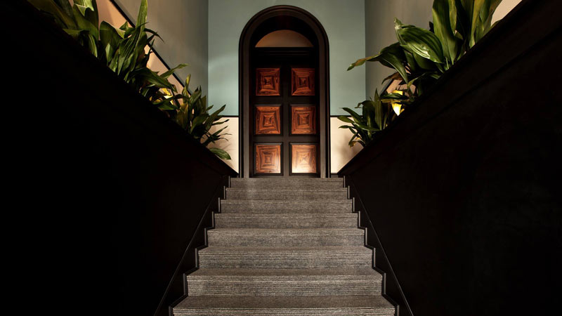 hotel de luxe a lisbonne escalier
