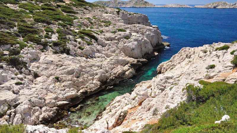 calanque-a-marseille-la-mounine