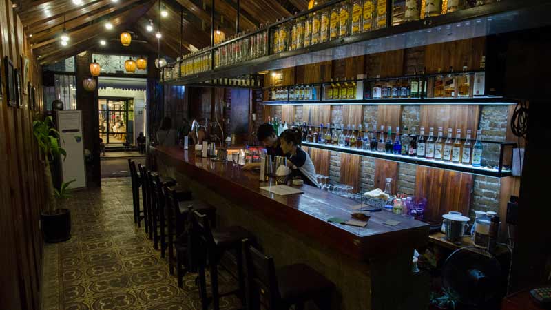 cocktails-a-hanoi-mojito-bar-lounge