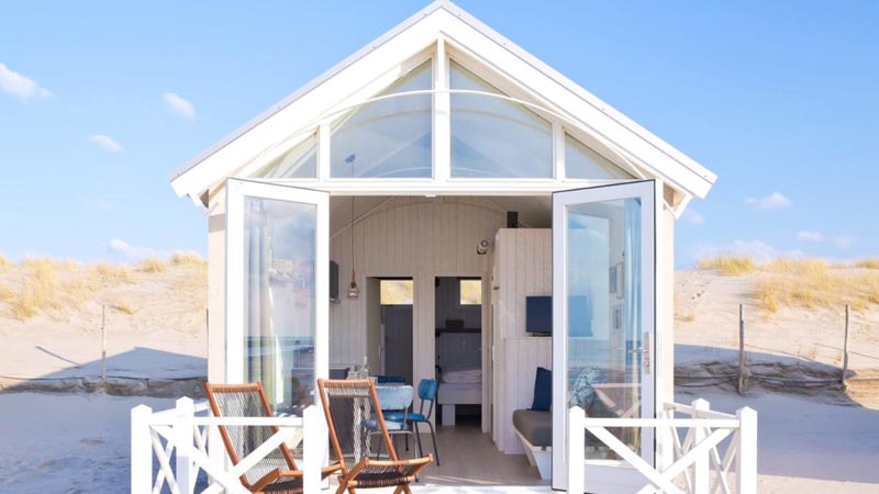 dormir-dans-les-dunes-en-hollande-maison