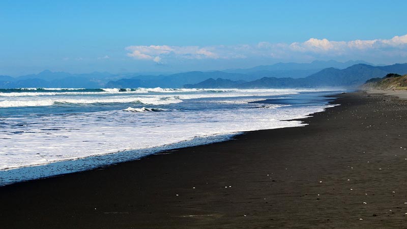 plages-colorees-nouvelle-zelande