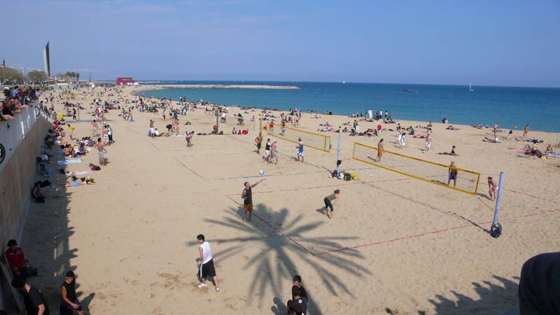 plages-de-barcelone-nova-icaria