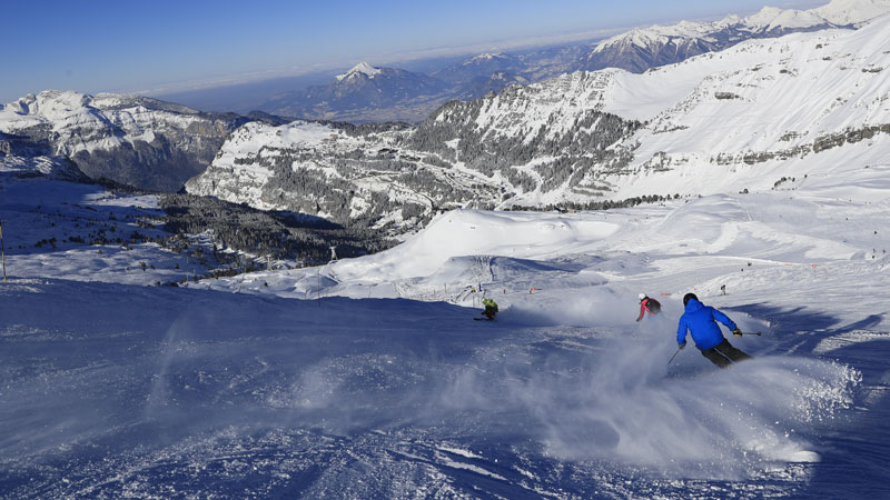 skier a flaine domaine