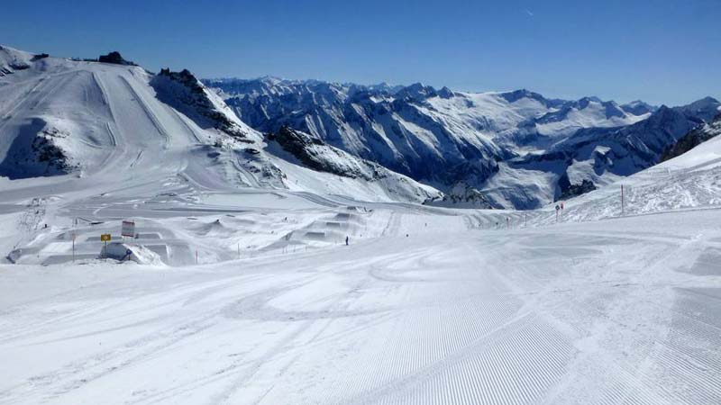 skier-en-octobre-en-europe-h